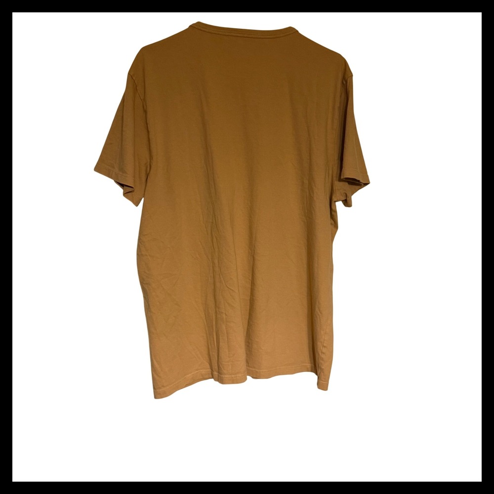 Goodfellow & Co Men's Standard Fit Short Sleeve Pocket T-Shirt Camel Brown Large - Picture 2 of 4